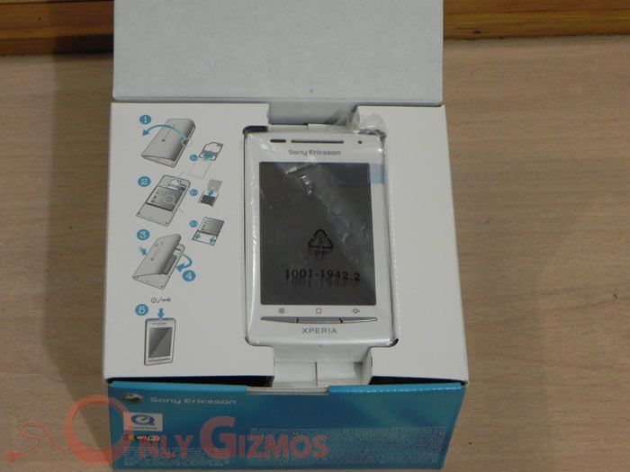 sony ericsson x8 white. Sony Ericsson Xperia X8